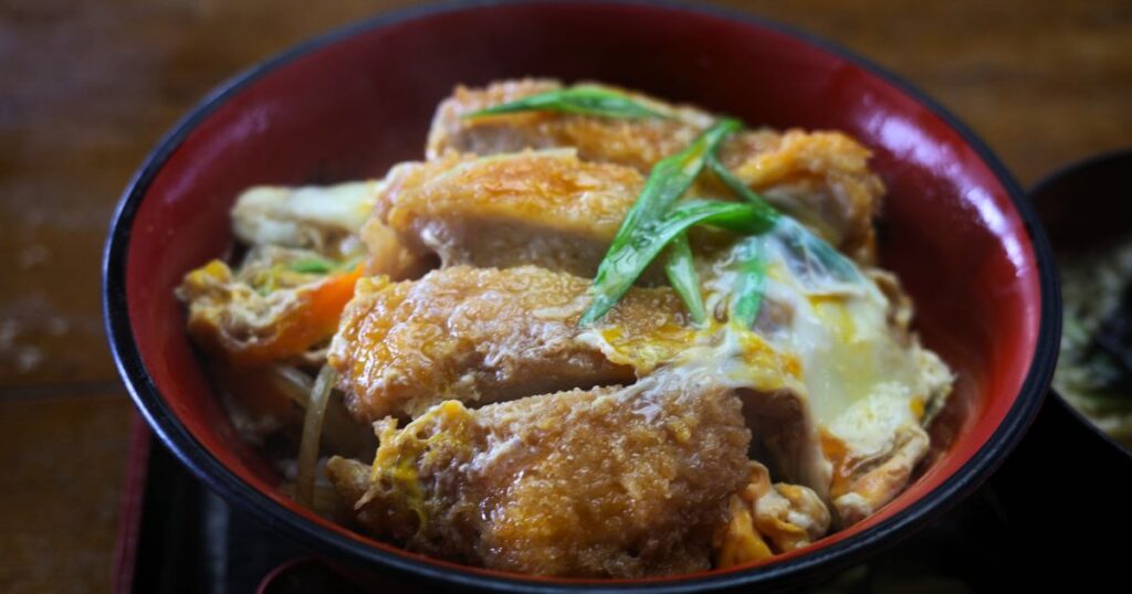 国境食堂のカツ丼