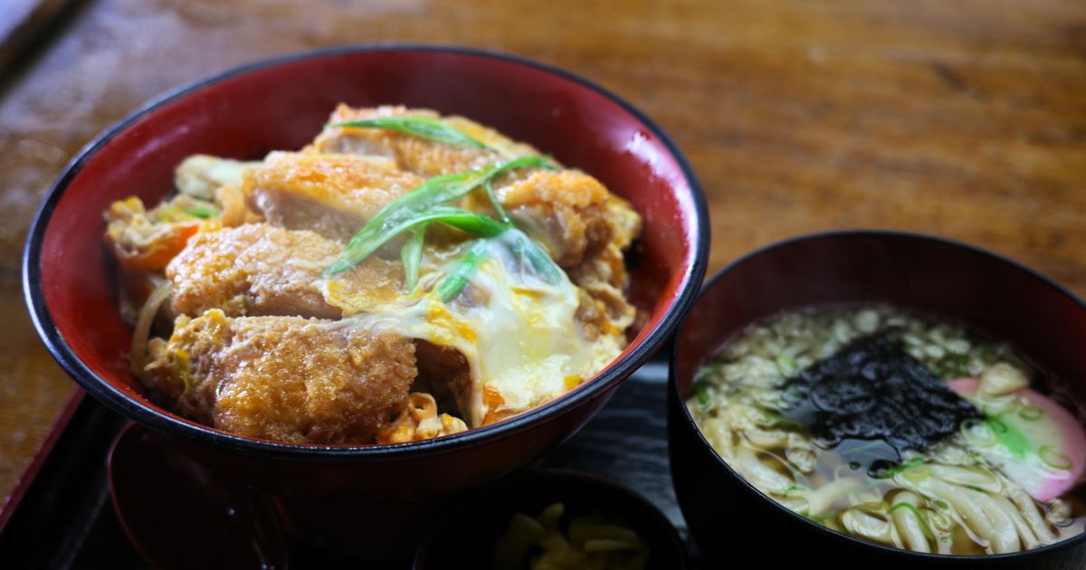 【奈良グルメ①】国境食堂のカツ丼・ミニうどんセット（2024.11.4）