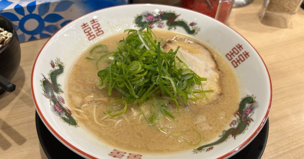 中華そば 花京 大正店のこってりラーメン