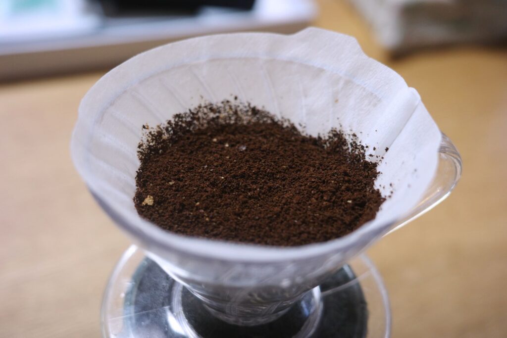 コーヒー粉をセット