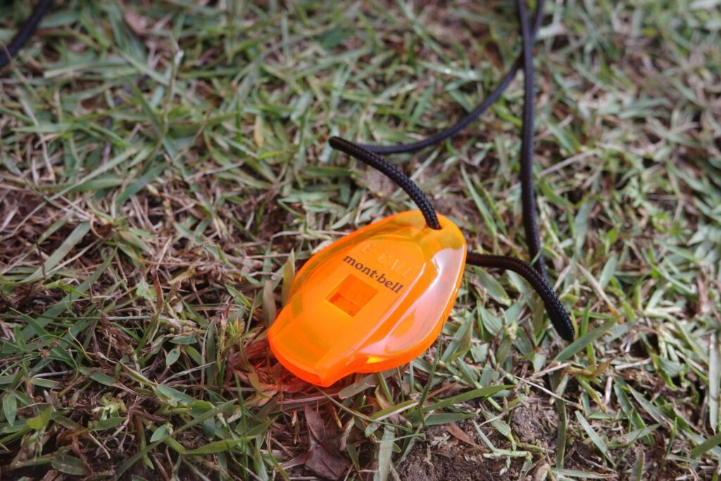 モンベル「エマージェンシーコール」