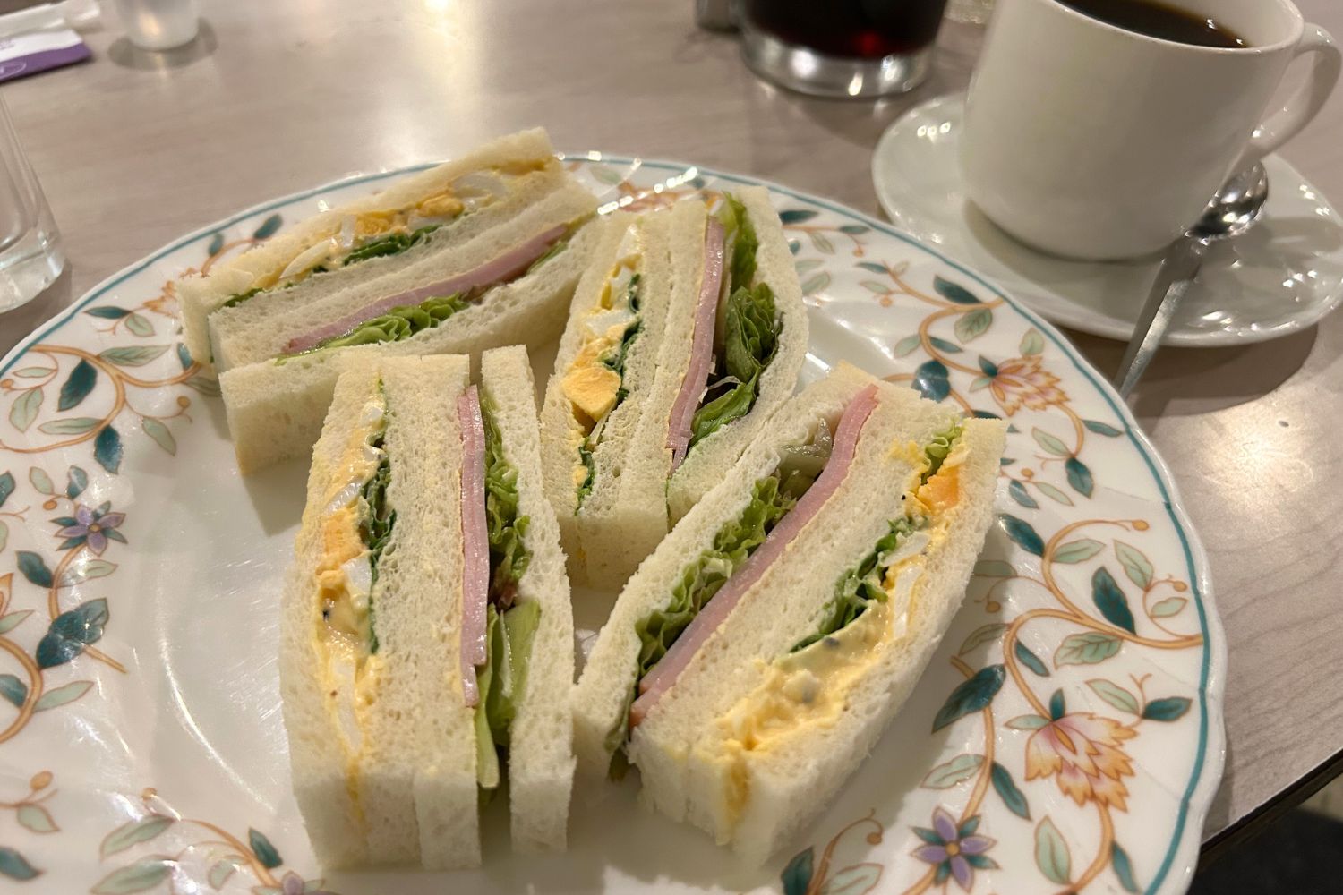 【大阪グルメ⑦】マヅラ喫茶店のミックスサンド