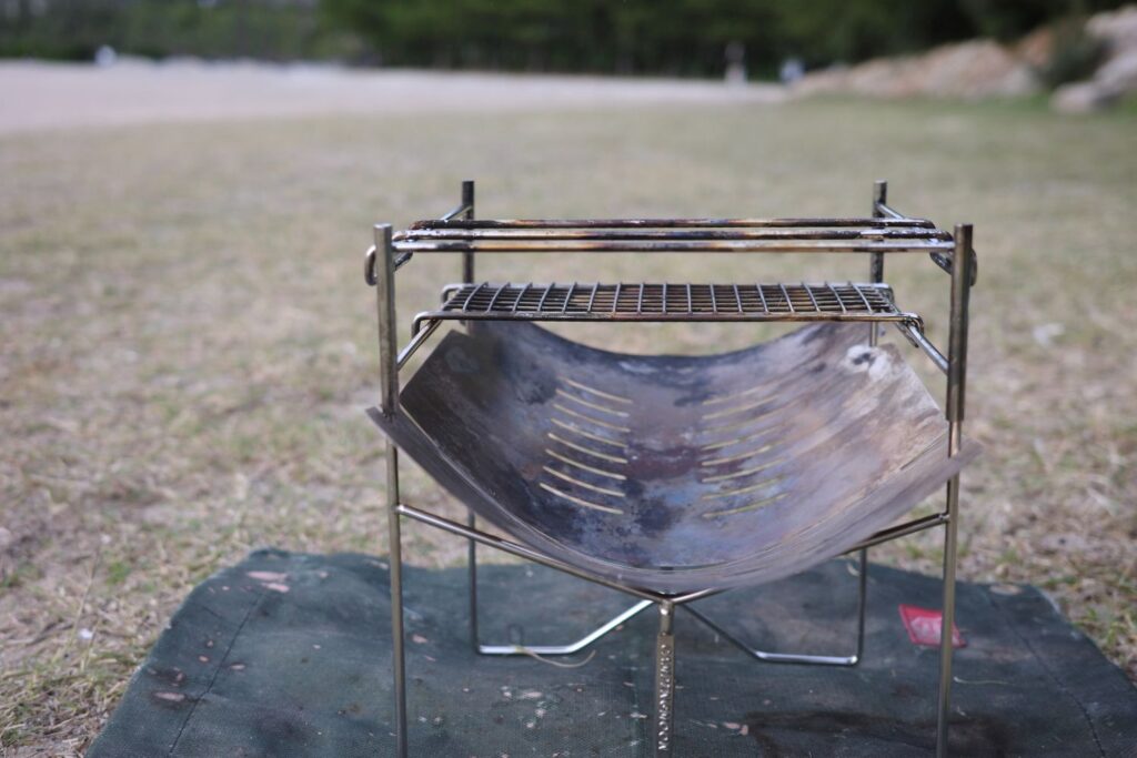 横から見たCAMPING MOON「SOLO-A4G」