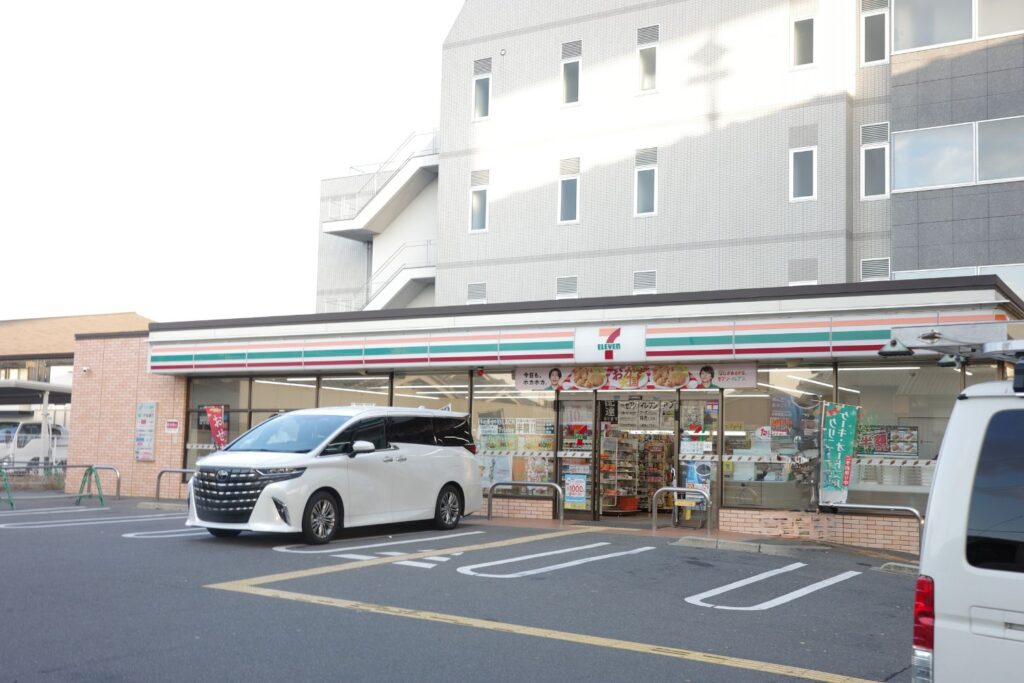 セブンイレブン 京都竹田西内畑町店