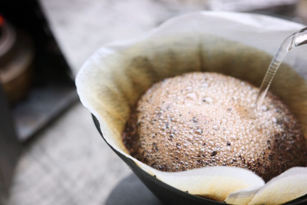 膨らむコーヒー豆