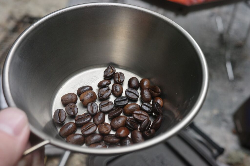 焦げてしまったコーヒー豆