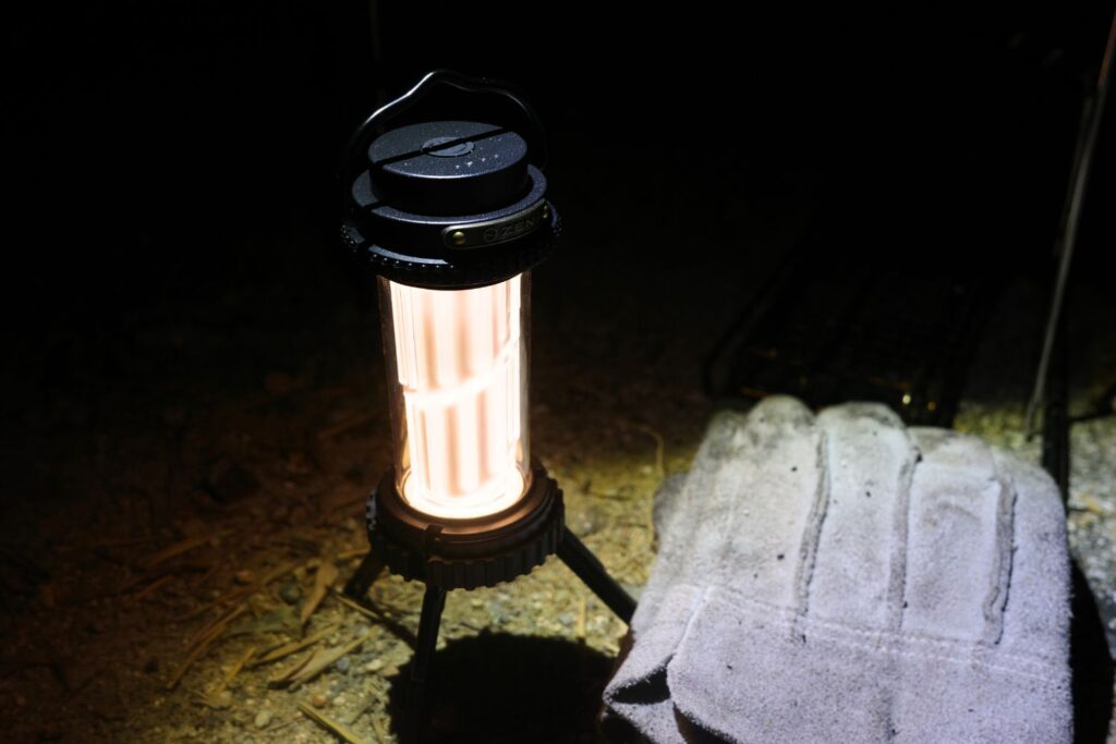 ZEN Camps「禅燈-幽玄」とグローブ