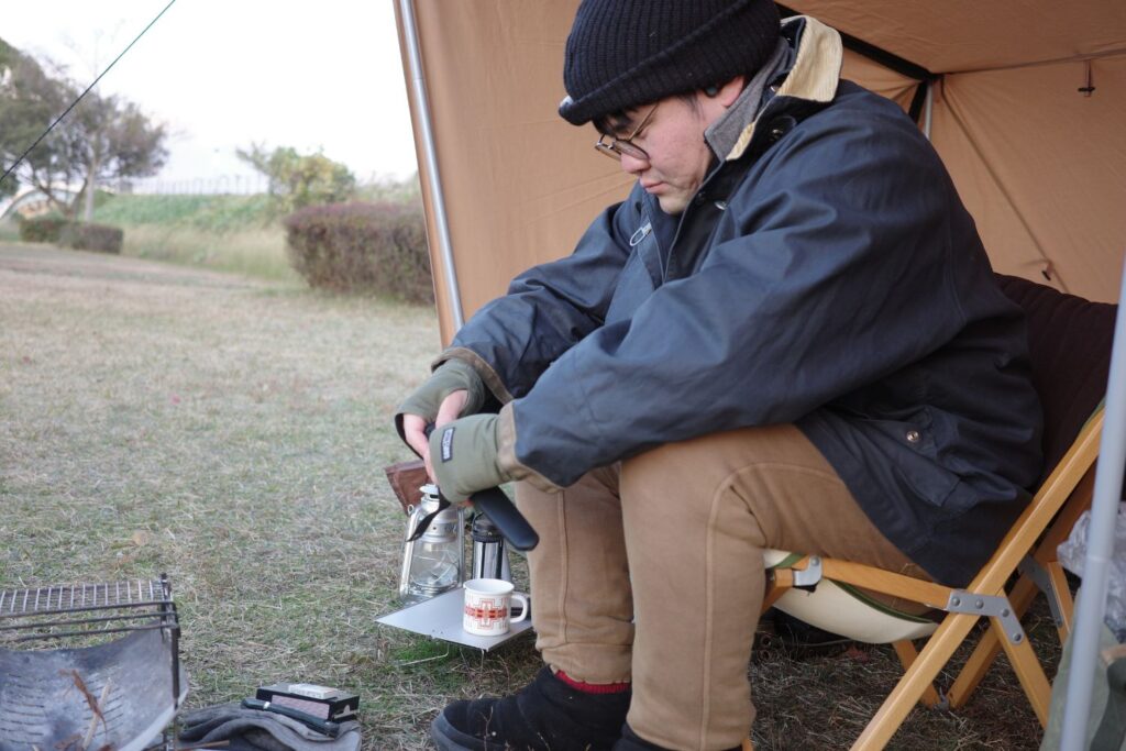 ソロキャンプを楽しむたなそう