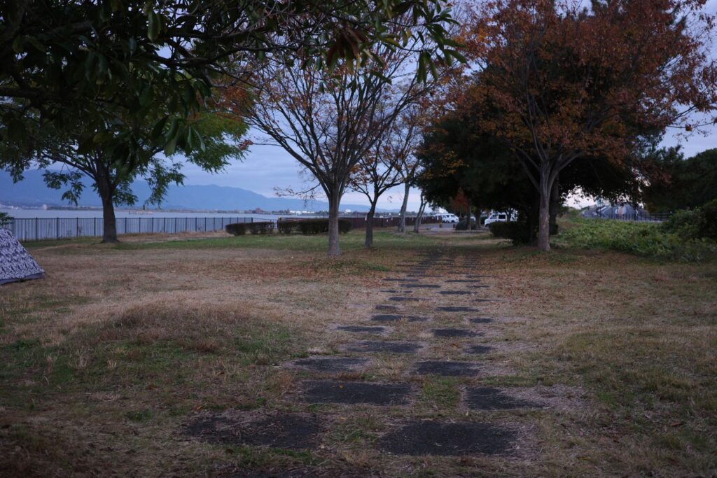 湖岸緑地「帰帆島3」サイト①