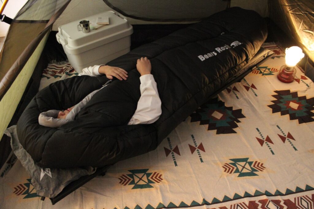 ベアーズロックマミー型寝袋