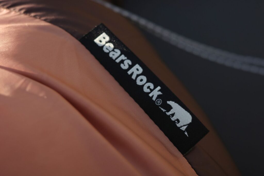 ベアーズロック寝袋のタグ