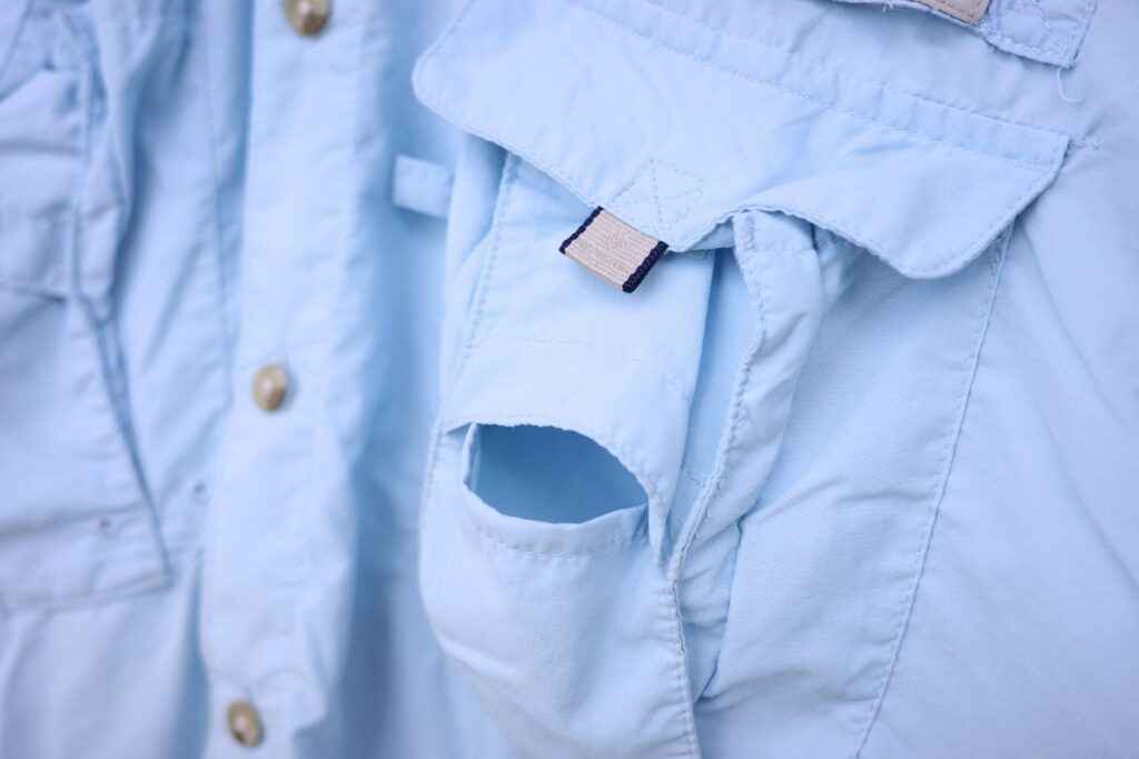 コロンビアPFG「バハマシャツ」のポケット
