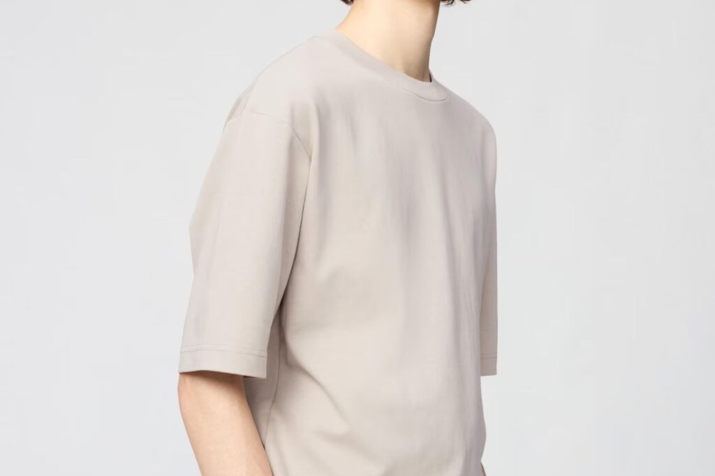 ユニクロ「エアリズムコットンオーバーサイズTシャツ」