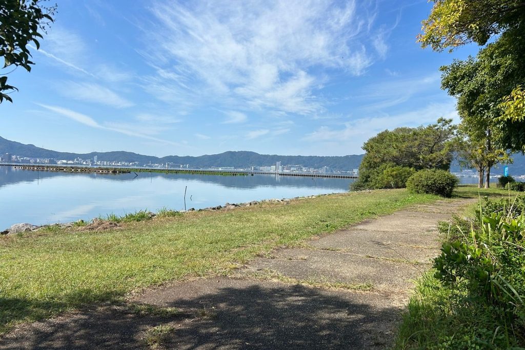 湖岸緑地「北山田1」のサイト